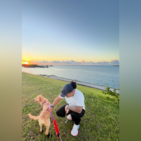 Meet your Posher! - Picture 6 of 6